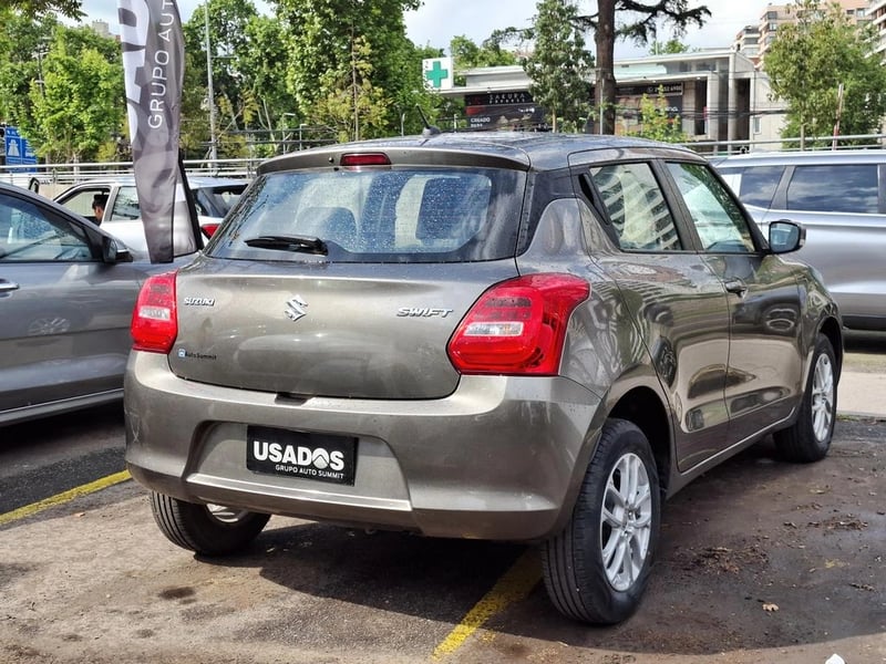 Suzuki SWIFT 1.2 2021 - Imagen 7 de 20