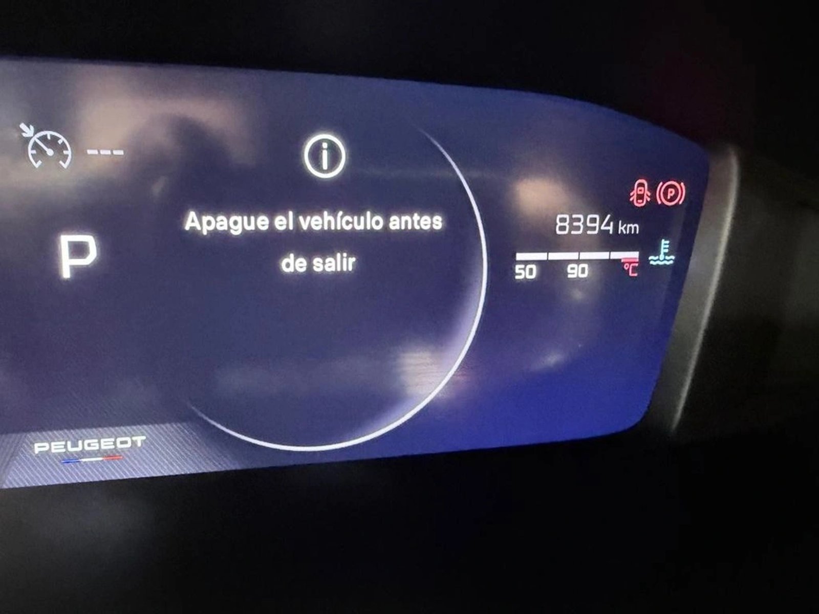 PEUGEOT 2008 1.5 ALLURE PACK BLUEHDI 130 DIESEL 4X2 AT 5P 2024 - Imagen 10 de 15