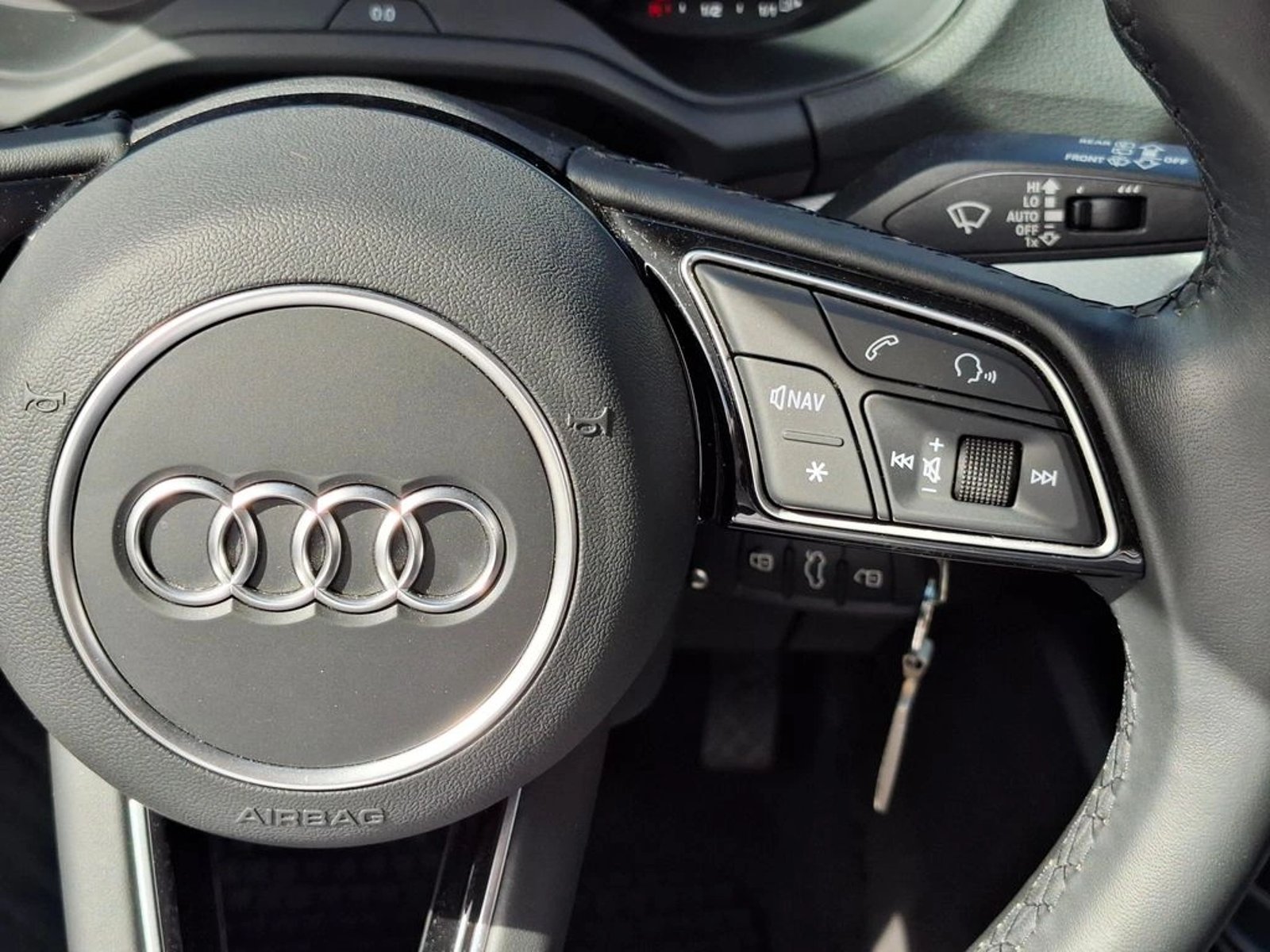 Audi Q2 35 TFSI 1.4 AUT 2024 - Imagen 19 de 20