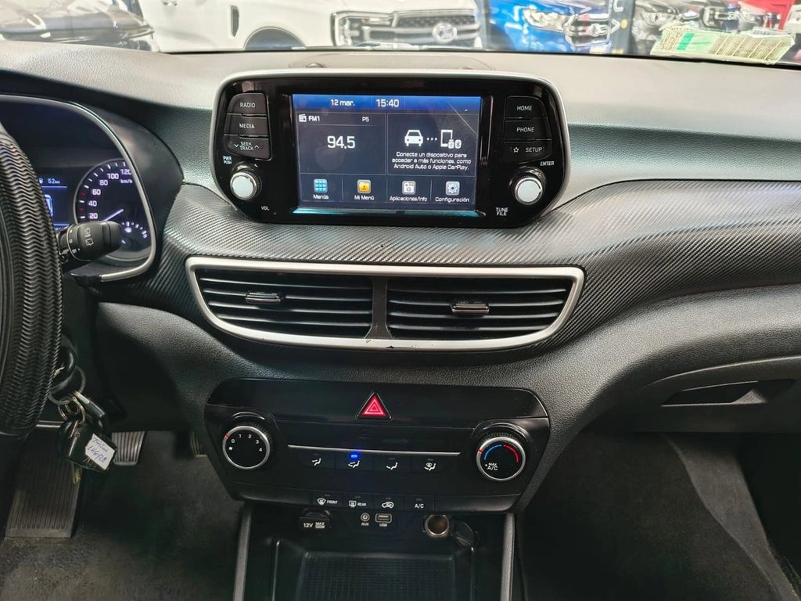 HYUNDAI TUCSON 2.0 PLUS 2WD MT 5P 2019 - Imagen 8 de 20