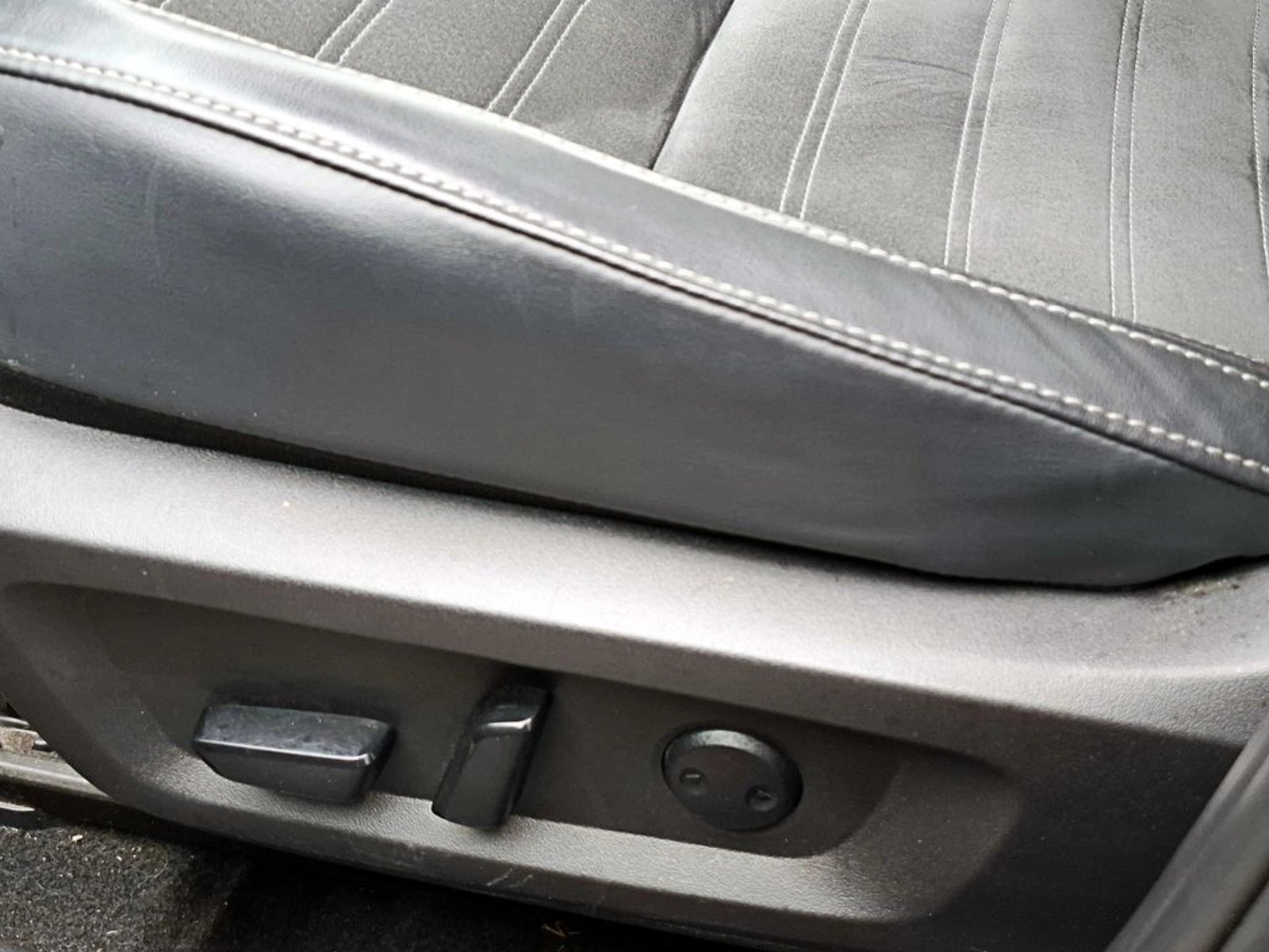 Mitsubishi OUTLANDER 2.5 GLS AT 4X4 2025 - Imagen 10 de 20