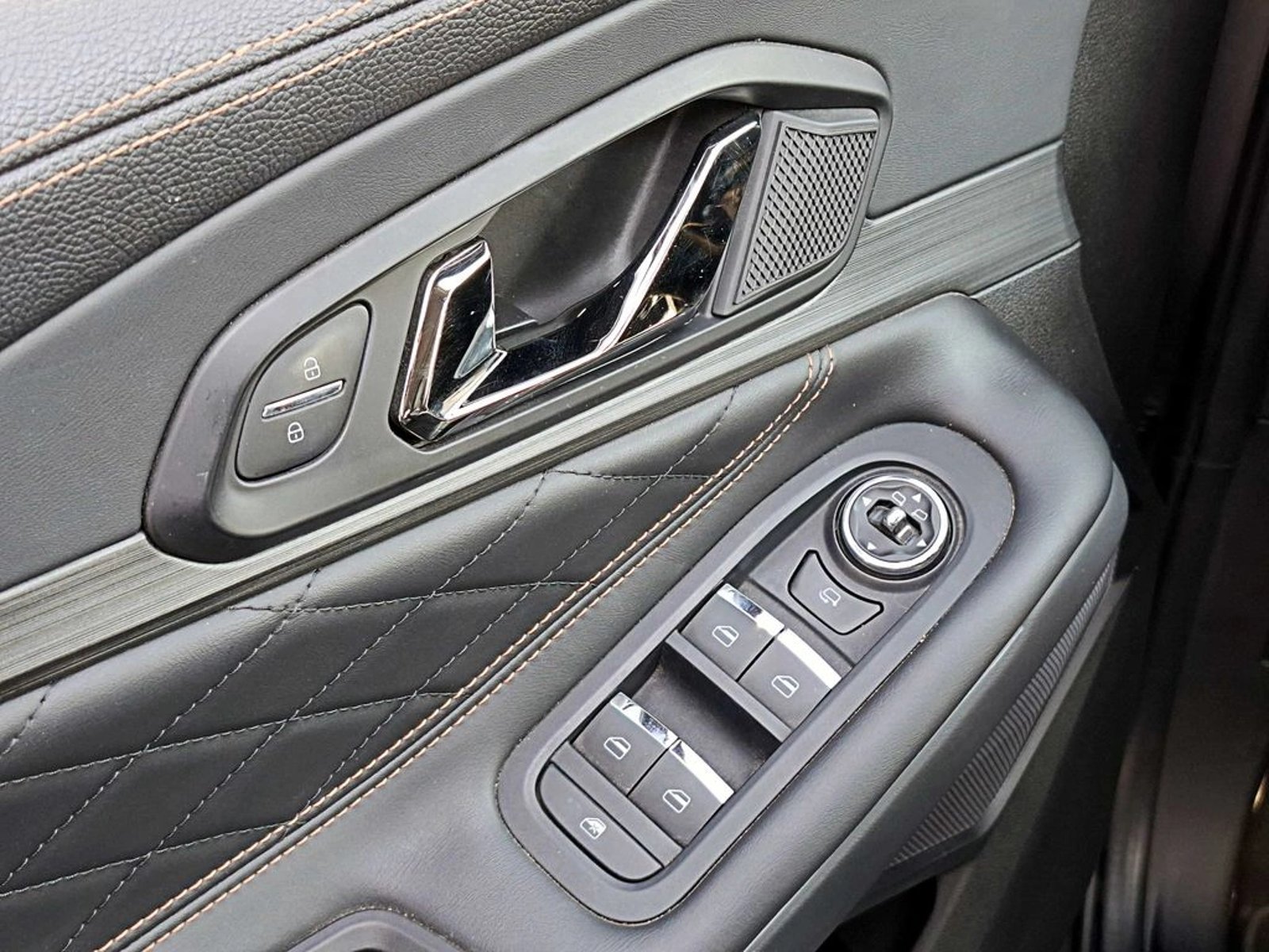 Exeed TXL 2.0T UNLIMITED AWD AT 5P 2024 - Imagen 10 de 20
