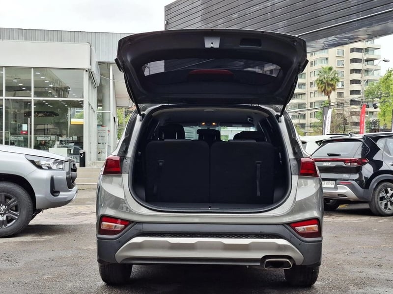 Hyundai SANTA FE 2.4 2021 - Imagen 9 de 20