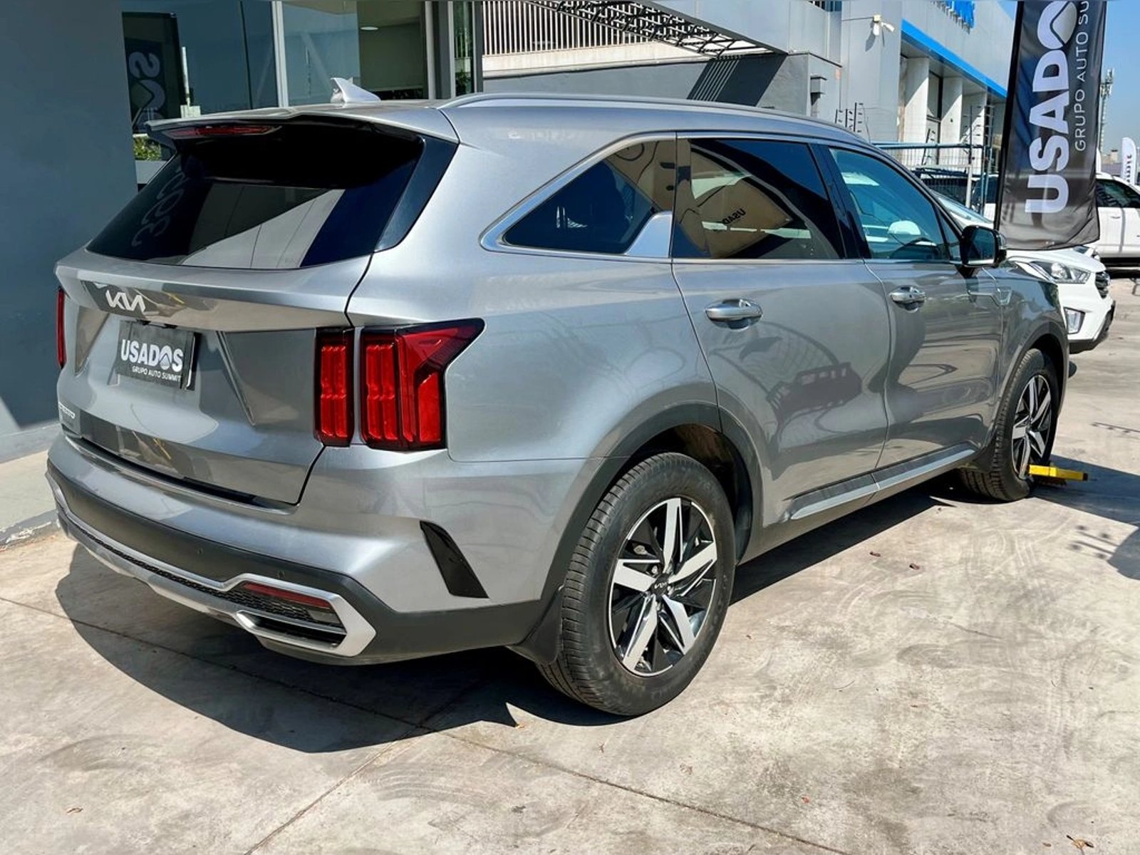 Kia SORENTO EX FULL 2023 - Foto 4 de 15