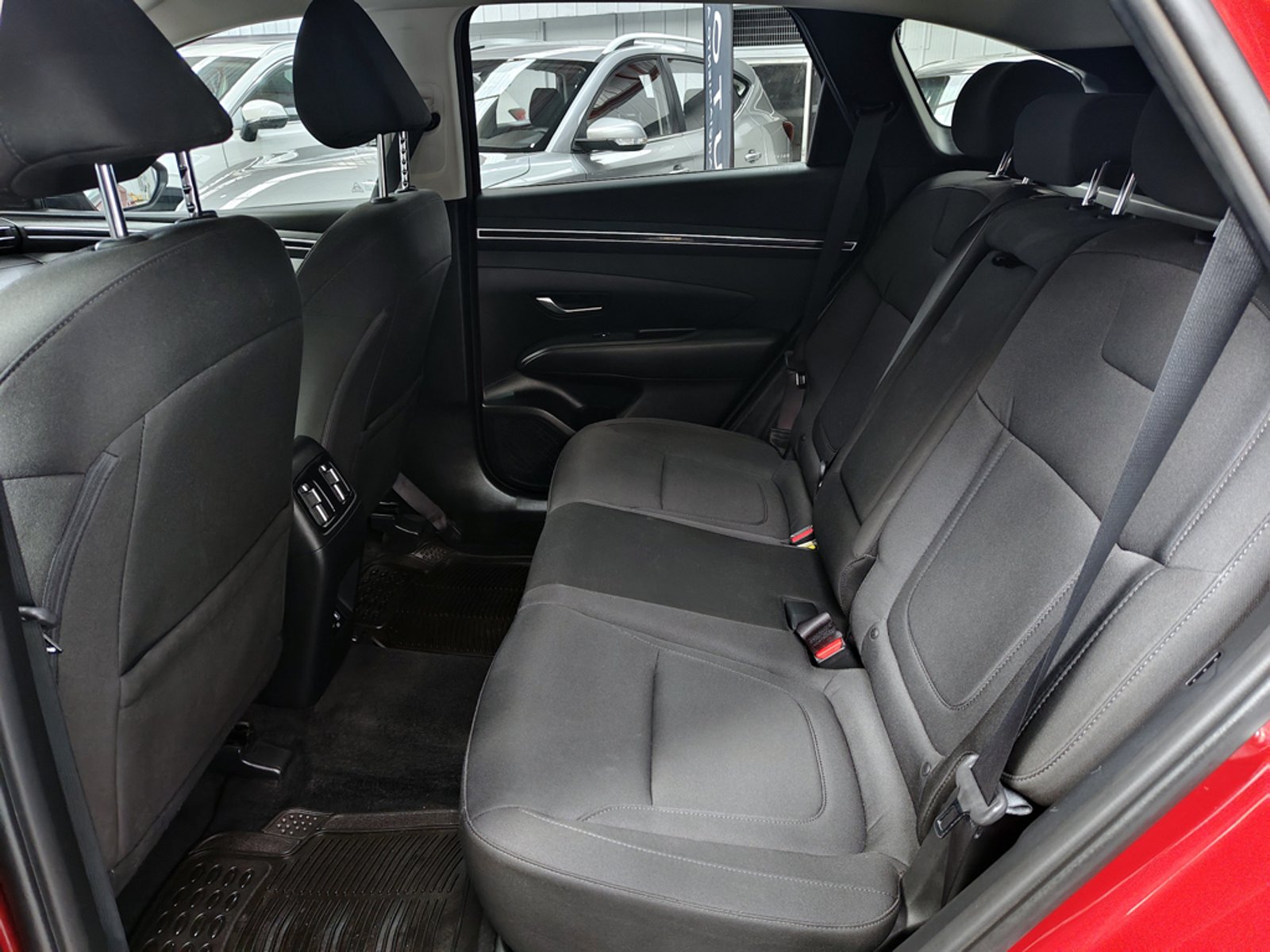 HYUNDAI TUCSON 1.6 NX4 PLUS 4X2 AT 5P 2022 - Imagen 17 de 20