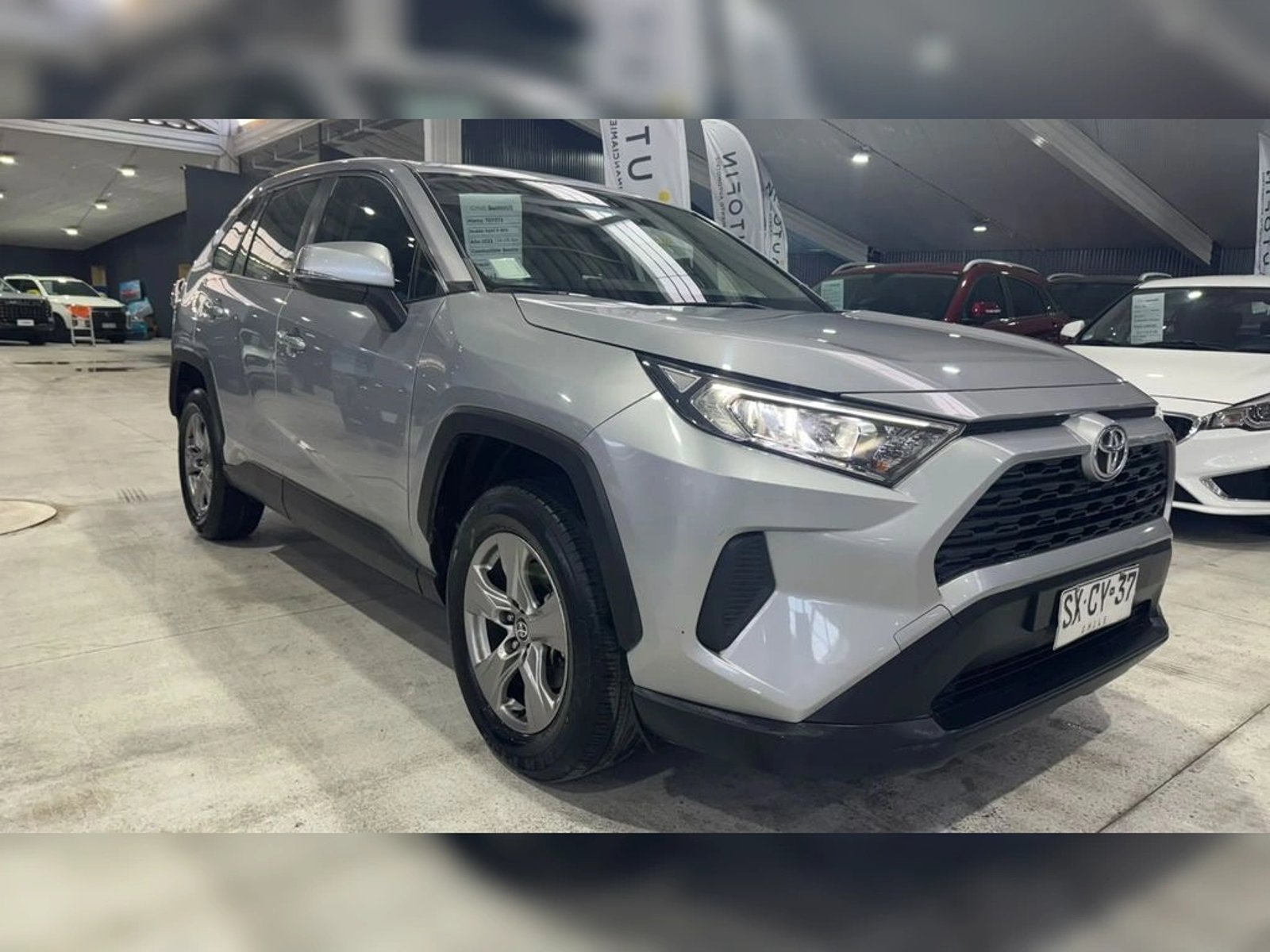 Toyota RAV4 NEW RAV 4 LE MT6 2023 - Foto 3 de 13