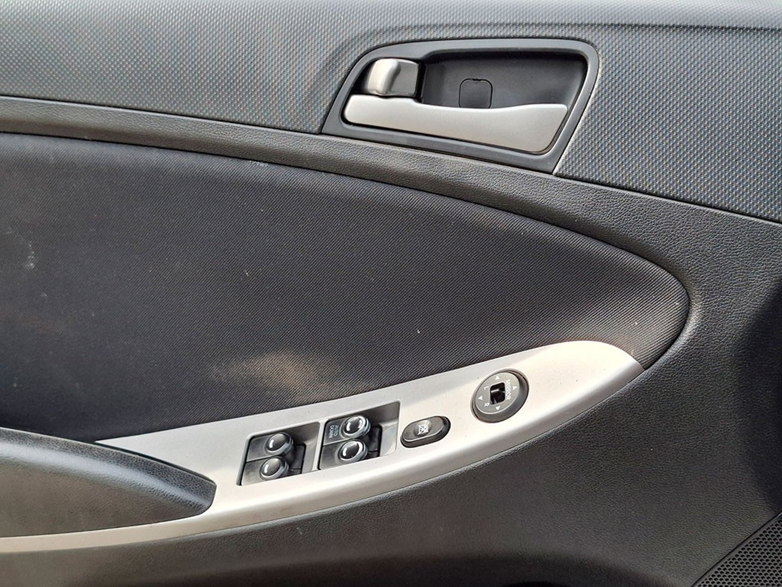 Hyundai ACCENT 1.4 RB GL 2AB AC MT 2020 - Imagen 20 de 20