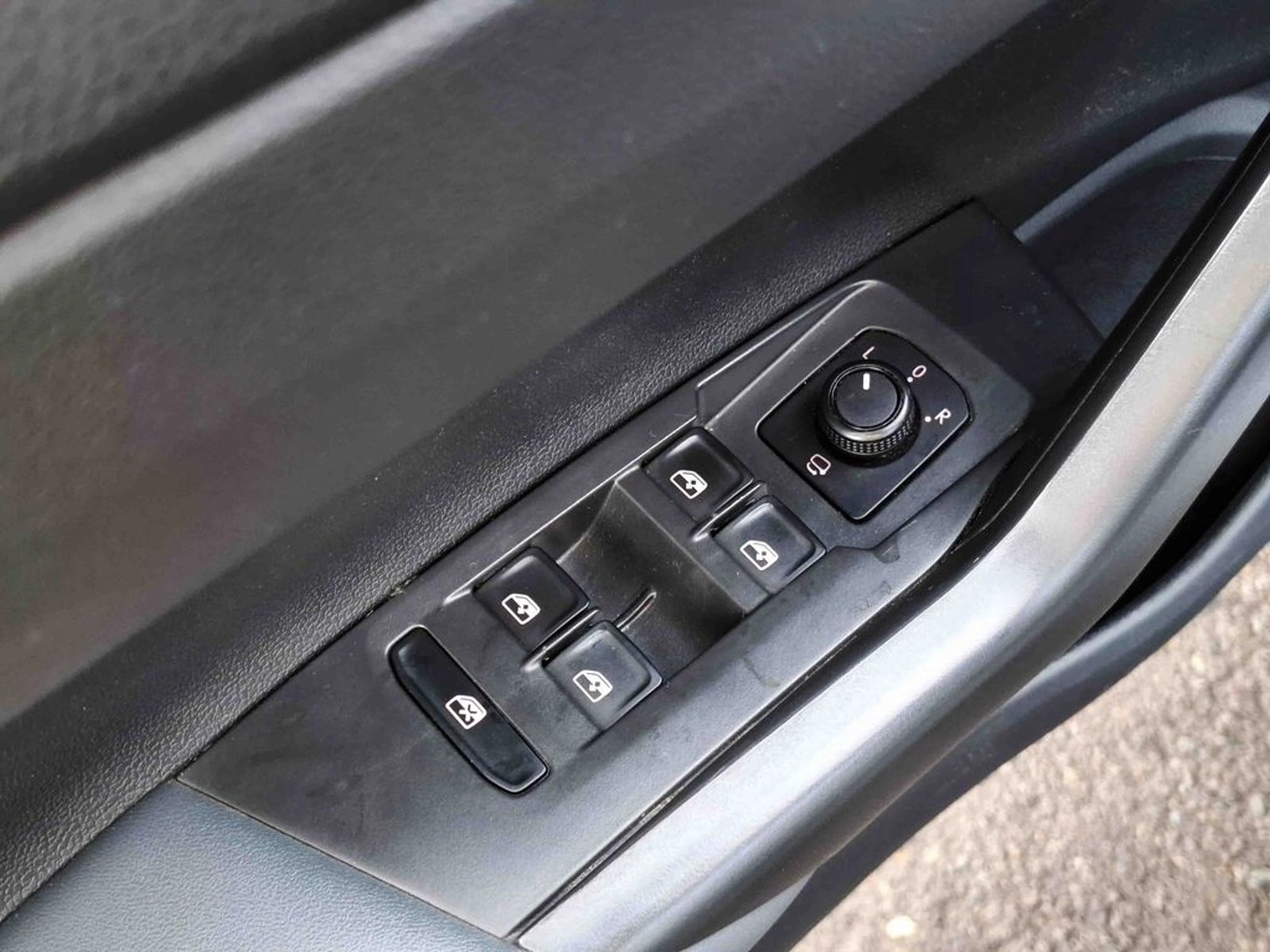 Volkswagen NIVUS 1.0 2022 - Imagen 13 de 19