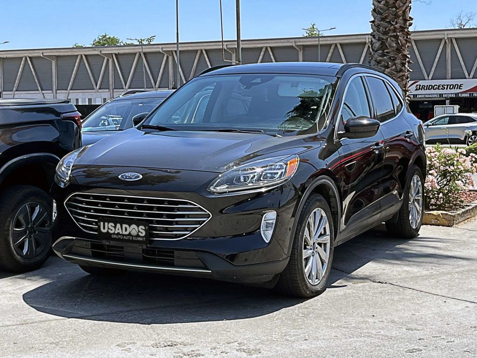Ford ESCAPE 2.0 TITANIUM AWD AT 5P 2023 - Foto 2 de 18
