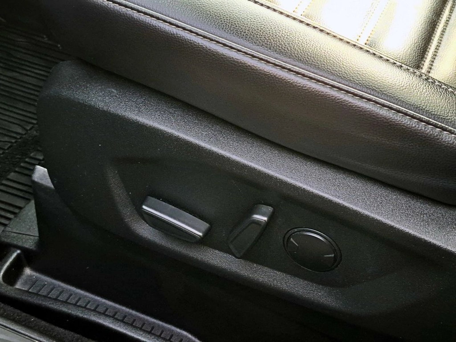 FORD EDGE 2.0 SEL AWD AT 5P 2024 - Imagen 11 de 19