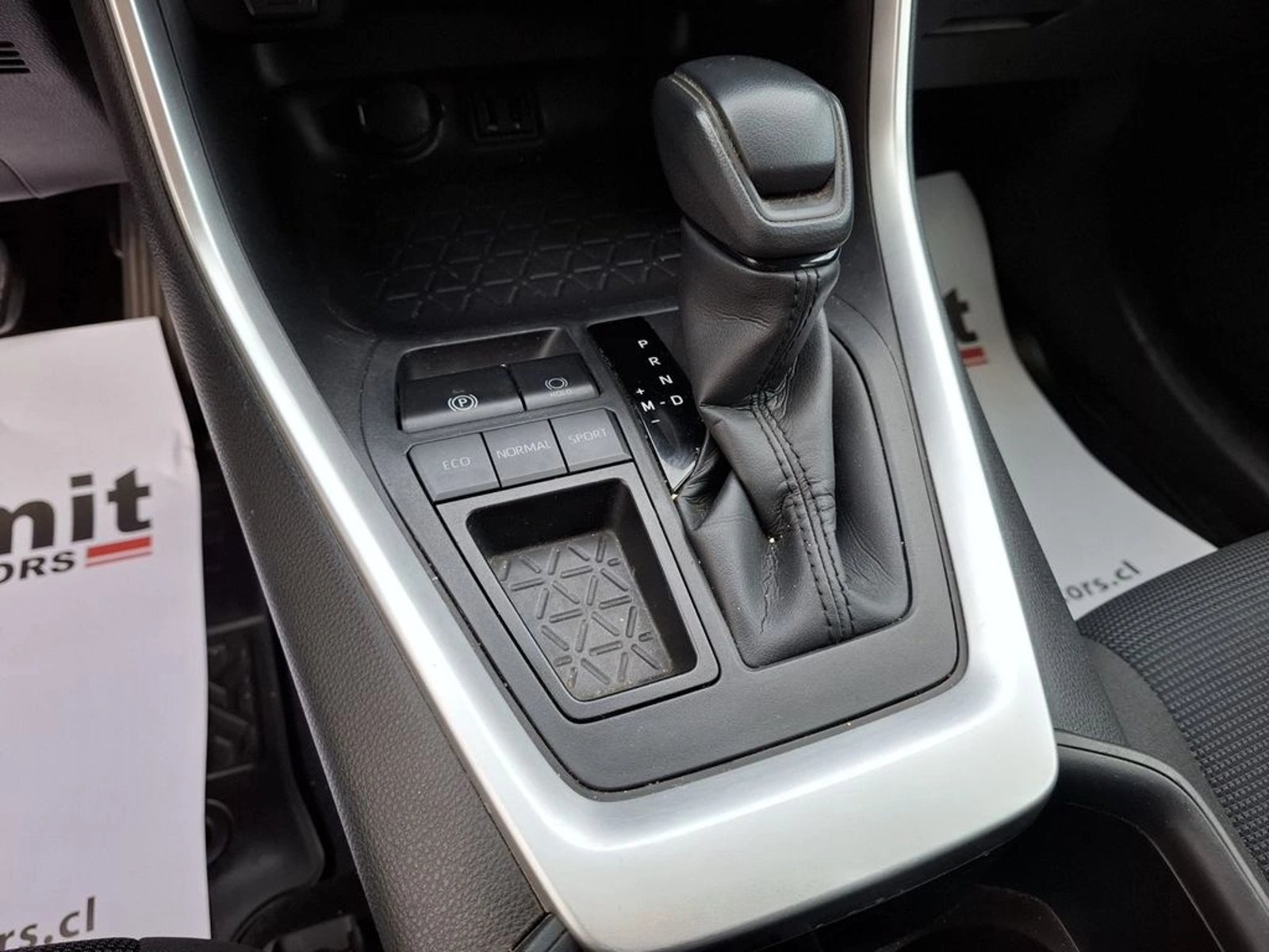 Toyota RAV4 2.0 LE MT 2022 - Imagen 19 de 20