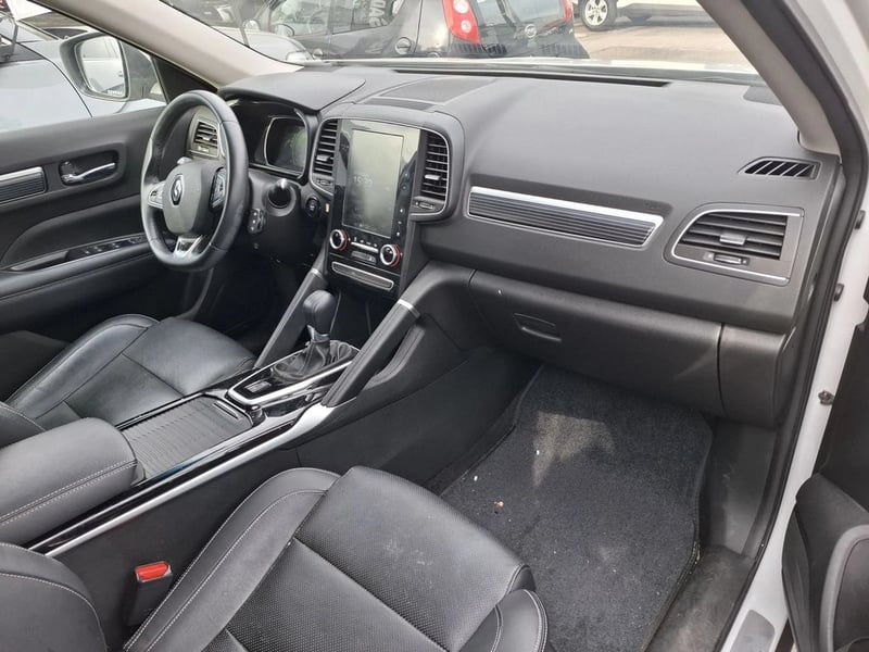 Renault KOLEOS 2.5 ZEN 2WD AT 5P 2023 - Imagen 12 de 20