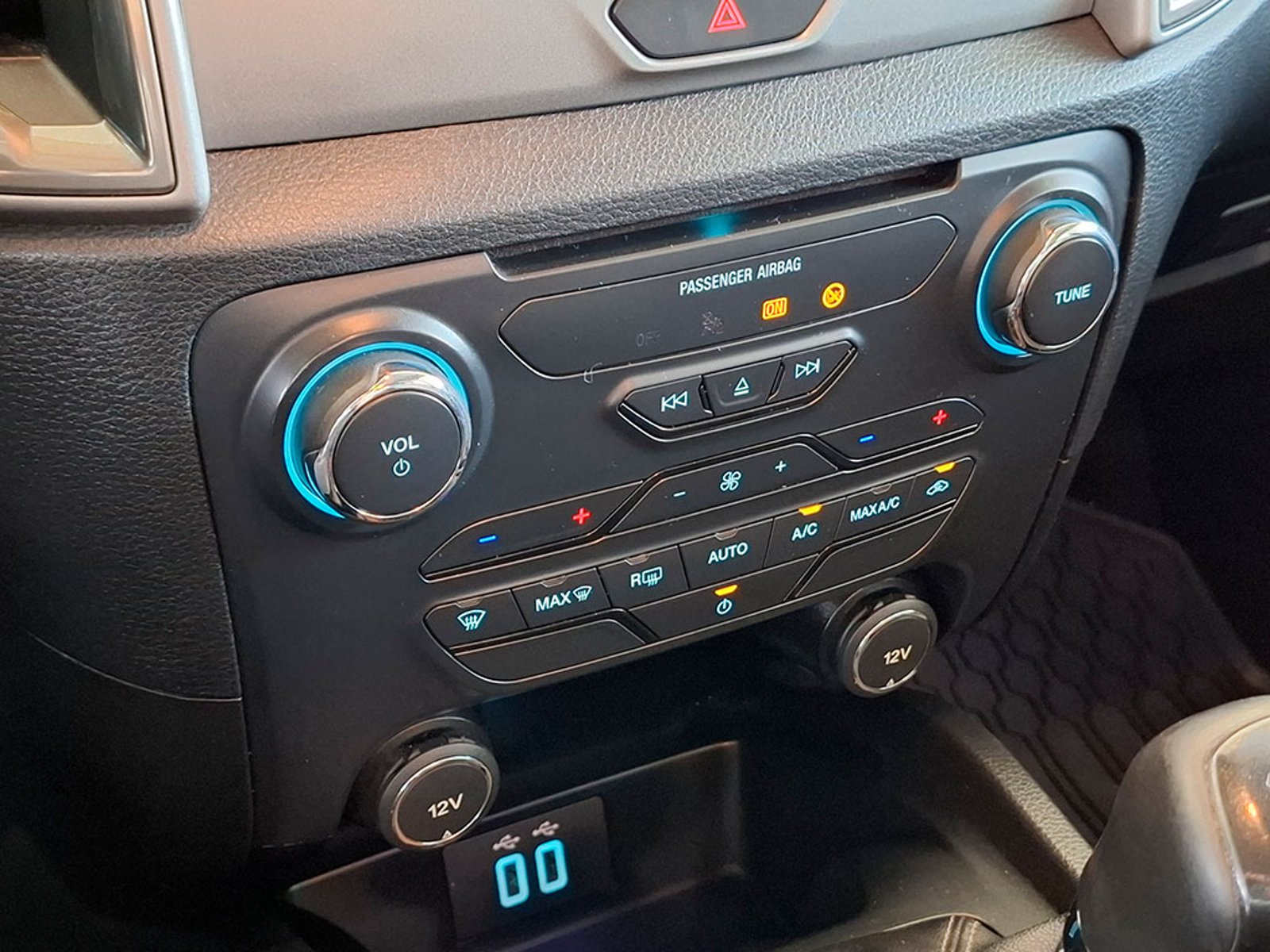 FORD RANGER LIMITED 2.5 MT 2021 - Imagen 17 de 20