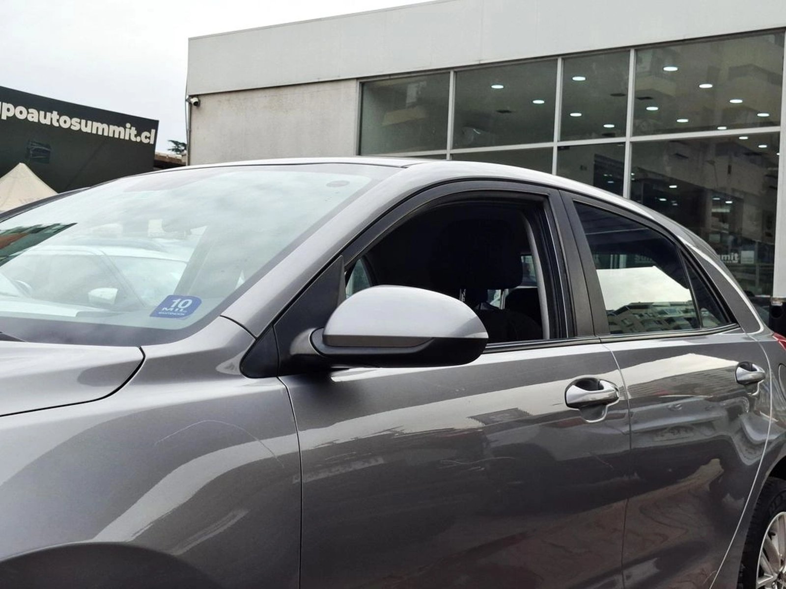 Kia RIO 5 1.4 2023 - Foto 5 de 20