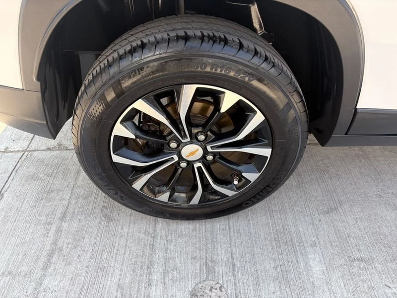 Chevrolet GROOVE PREMIER MT 2023 - Imagen 12 de 12