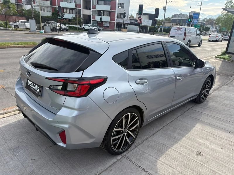 Subaru IMPREZA ALL NEW  4X4 2.0 AUT 2025 - Imagen 3 de 7