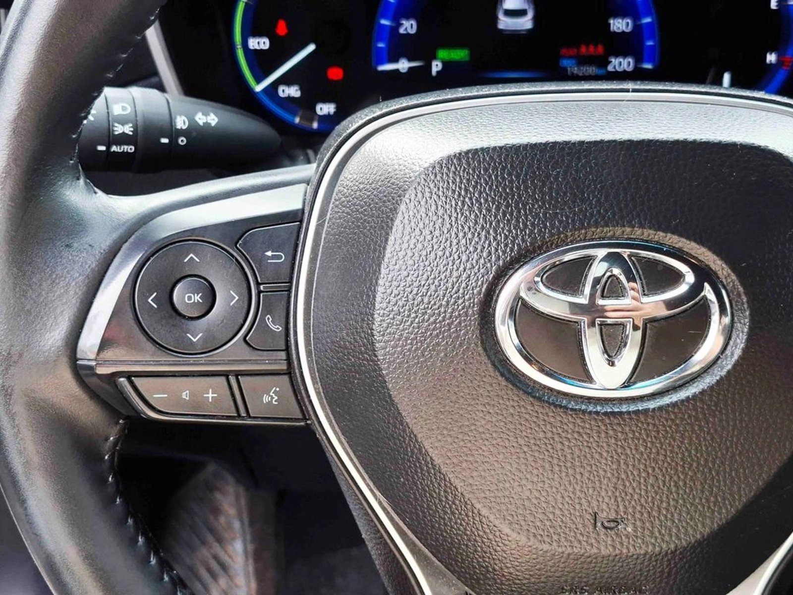 Toyota COROLLA CROSS 1.8 XEI HYBRID 4X2 CVT AT 5P 2025 - Imagen 17 de 20