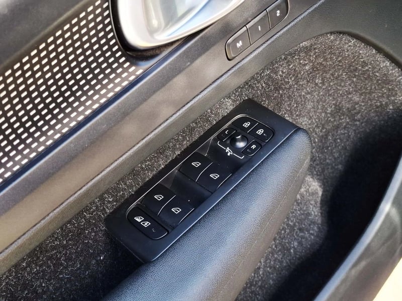 Volvo XC40 2.0 2020 - Imagen 13 de 20