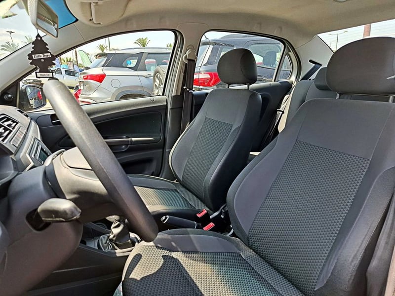 Volkswagen VOYAGE 1.6 TRENDLINE MT 2022 - Imagen 8 de 16