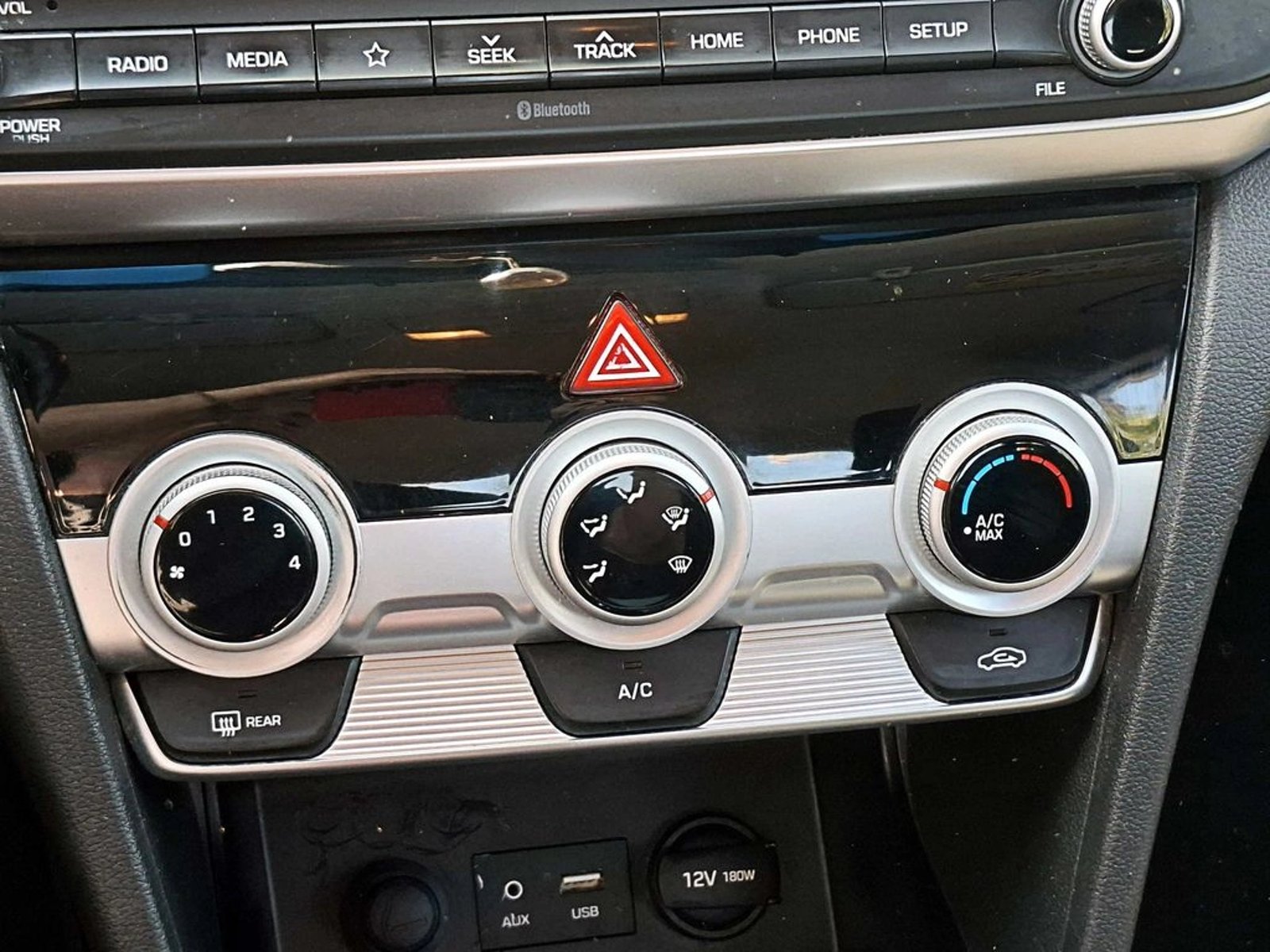 HYUNDAI ELANTRA GL 1.6 4X2 AT 4P 2021 - Imagen 17 de 18