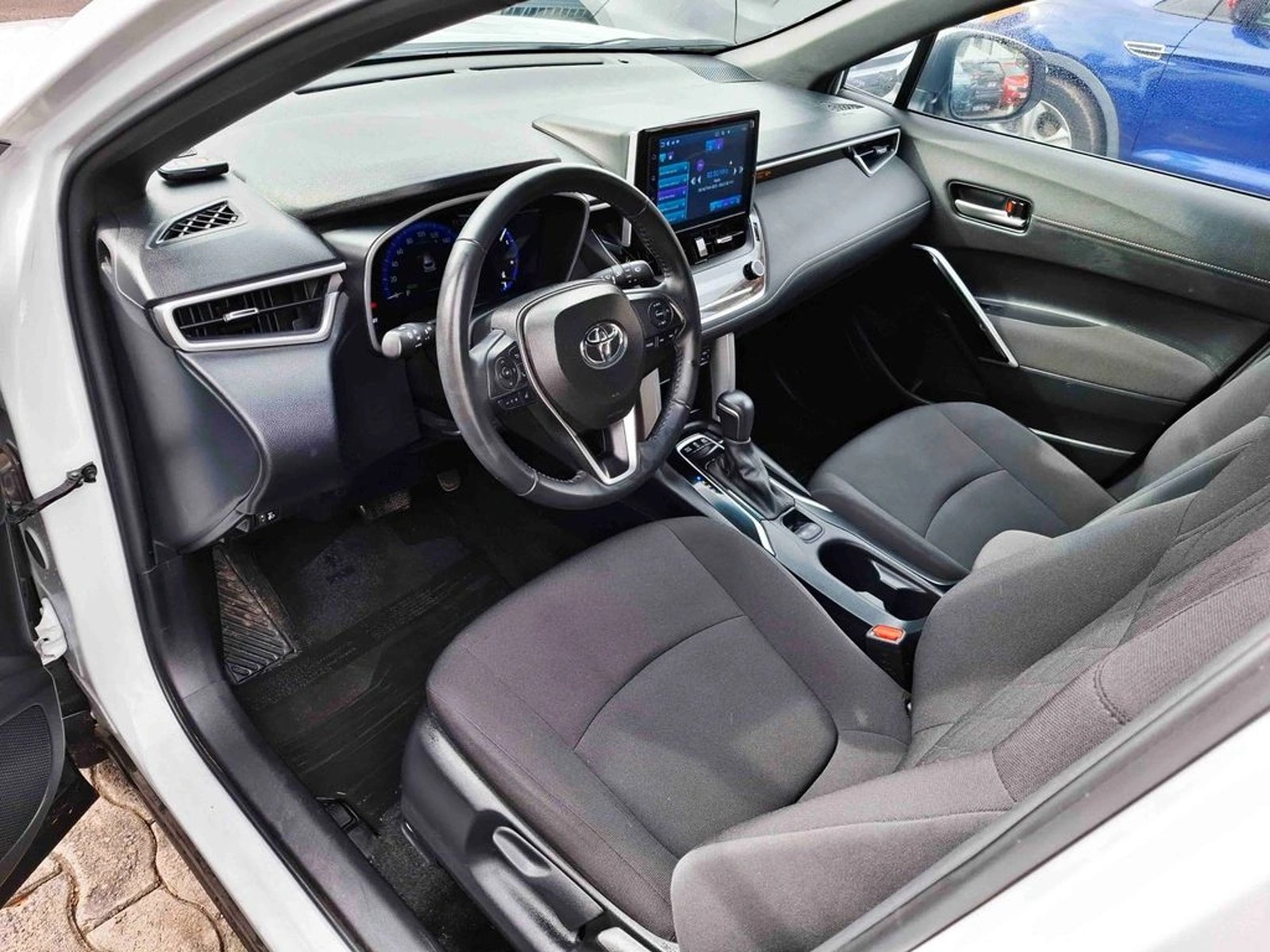 Toyota COROLLA CROSS 1.8 XEI HYBRID 4X2 CVT AT 5P 2025 - Imagen 15 de 20
