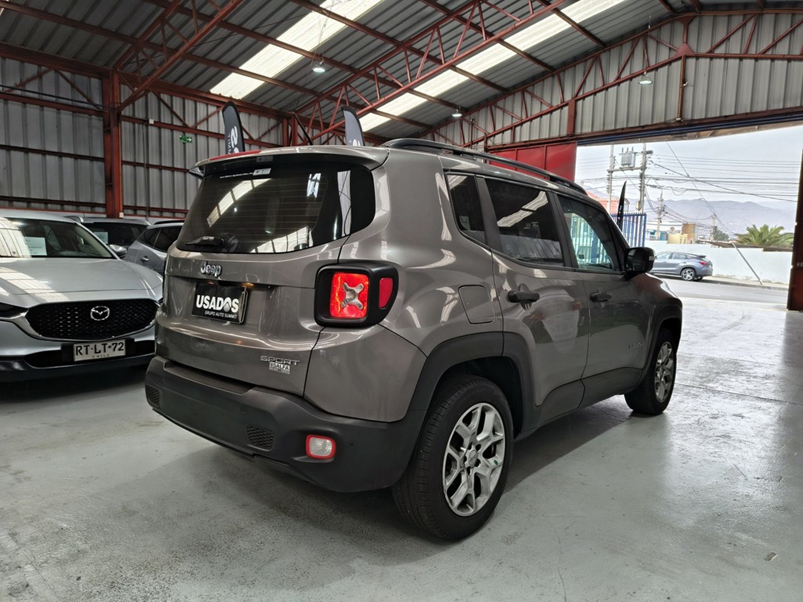 JEEP RENEGADE 1.8 SPORT LX 2018 - Imagen 8 de 20