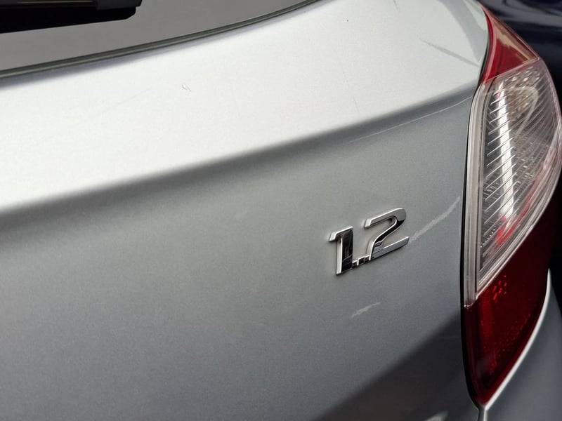 Hyundai GRAND I10 PLUS MT 1.2 2023 - Imagen 6 de 17
