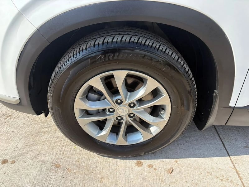Hyundai SANTA FE PLUS 2.5 AT 2022 - Imagen 12 de 13