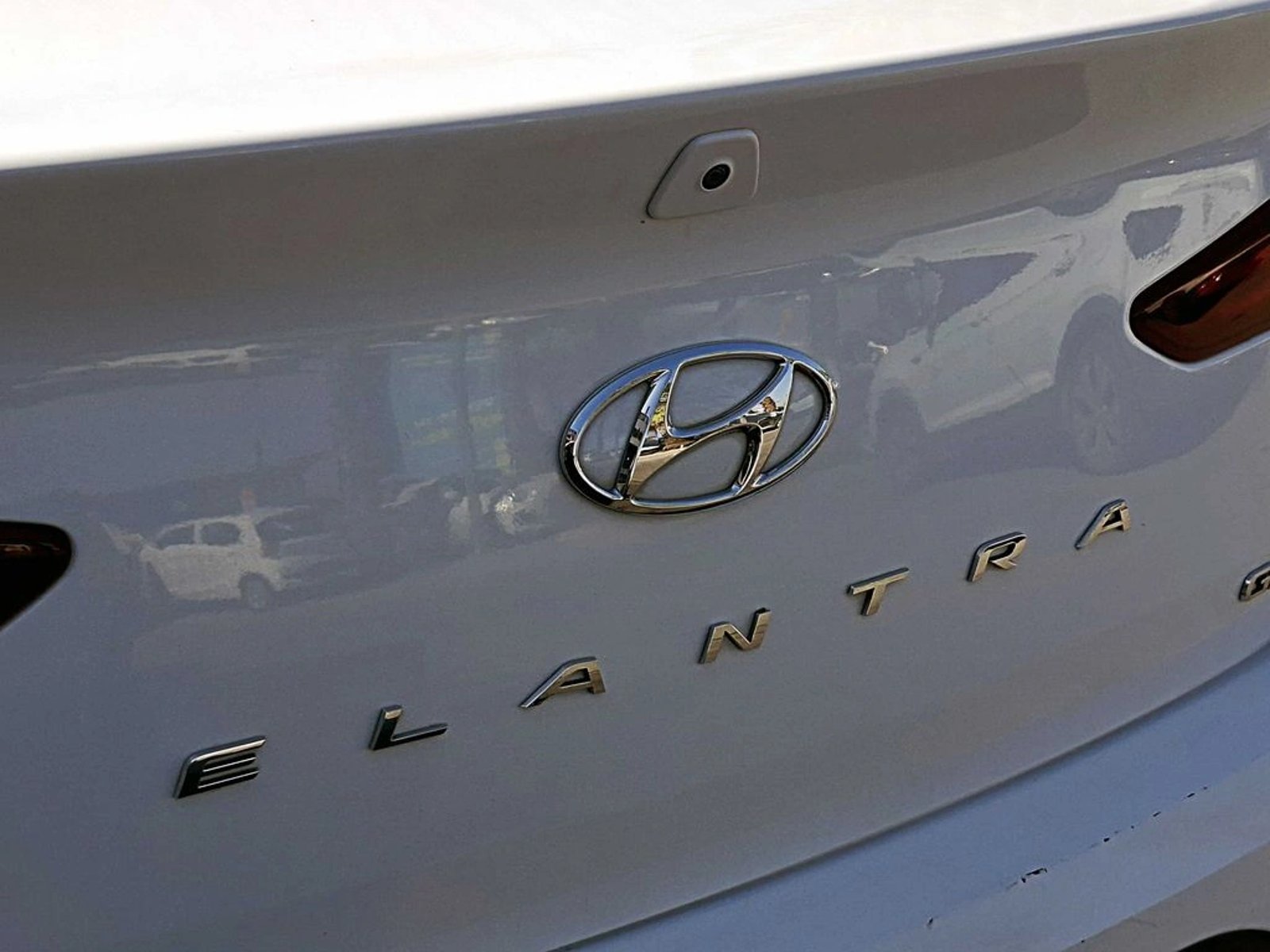 HYUNDAI ELANTRA GL 1.6 4X2 AT 4P 2021 - Imagen 7 de 18