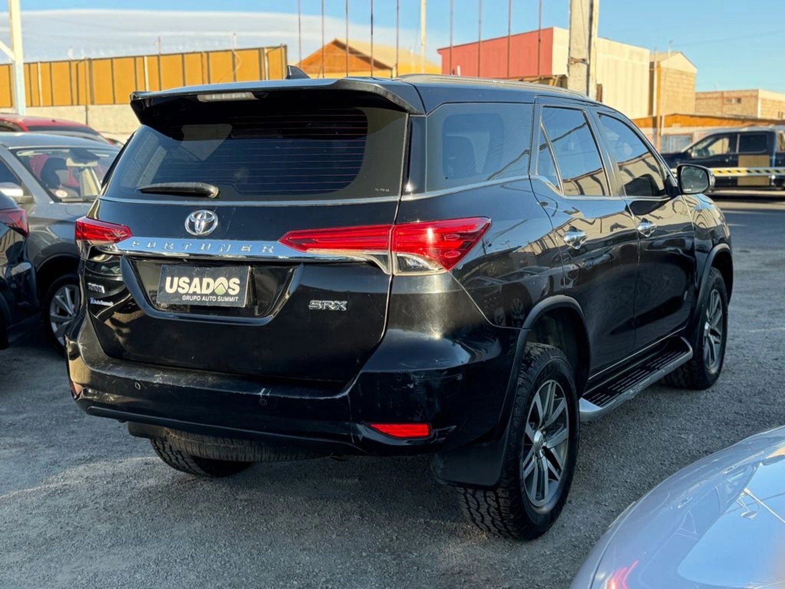 Toyota FORTUNER FORTUNER SRX 2018 - Imagen 5 de 11