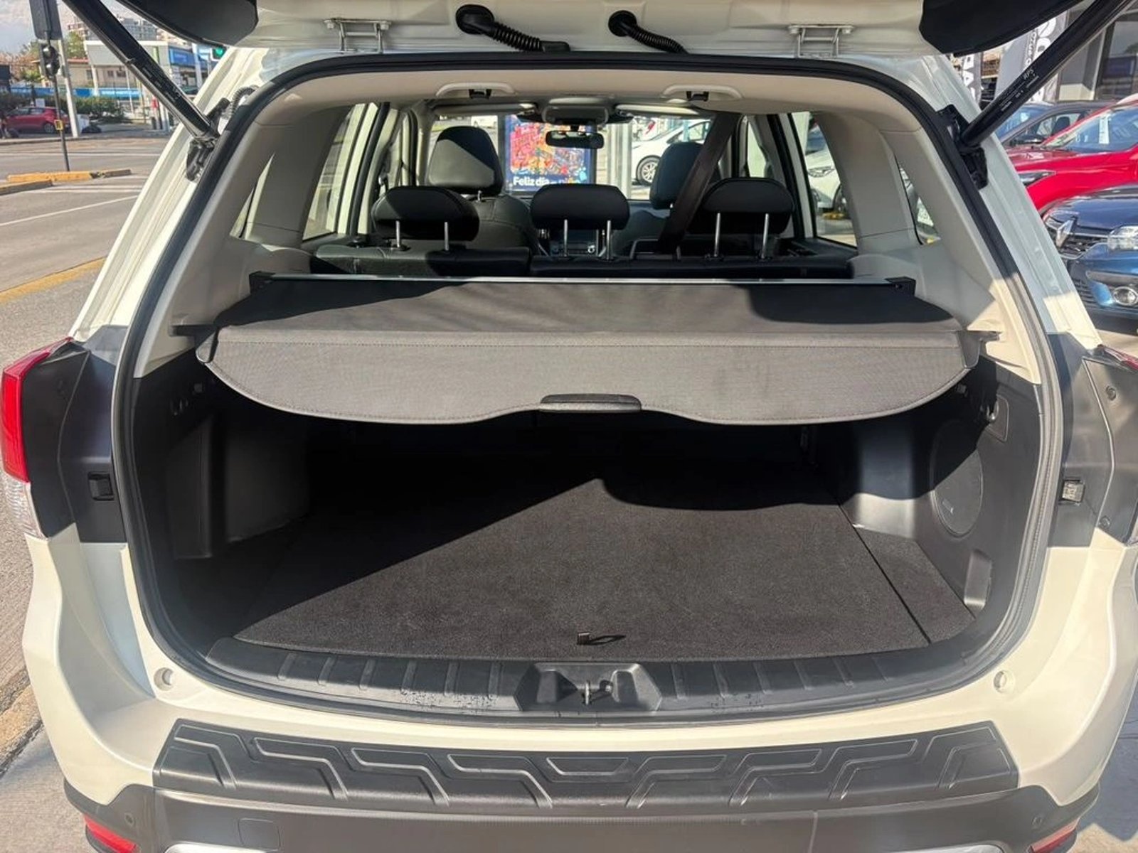 Subaru FORESTER 2.5 DYNAMIC AT 4X4 2023 - Imagen 9 de 10