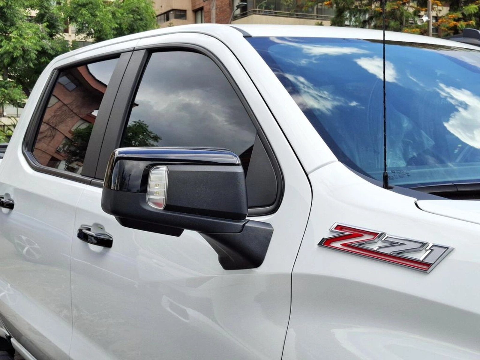 Chevrolet SILVERADO 5.3 2026 - Foto 4 de 20
