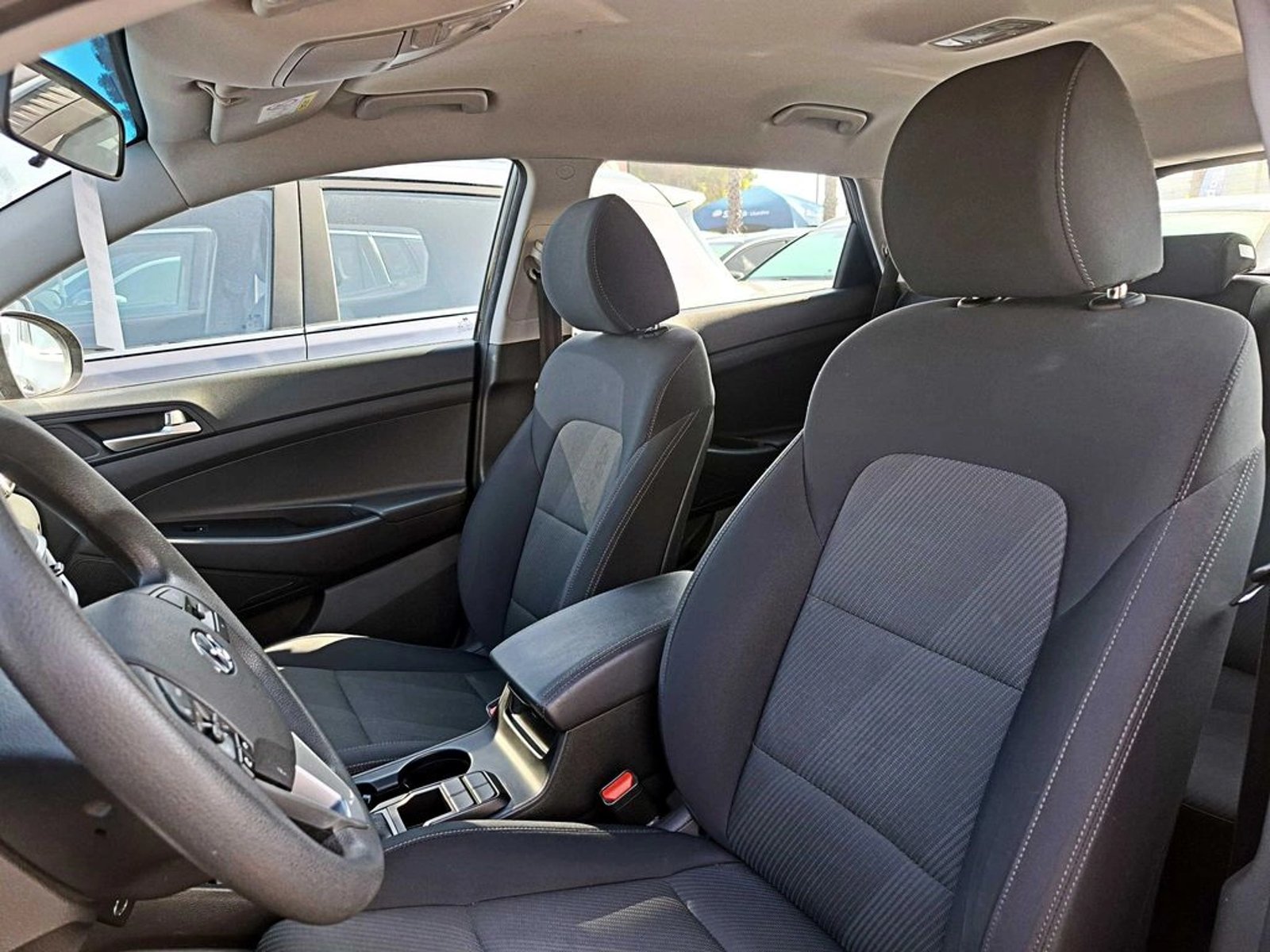Hyundai TUCSON TL 2.0 AUT 2021 - Imagen 10 de 17