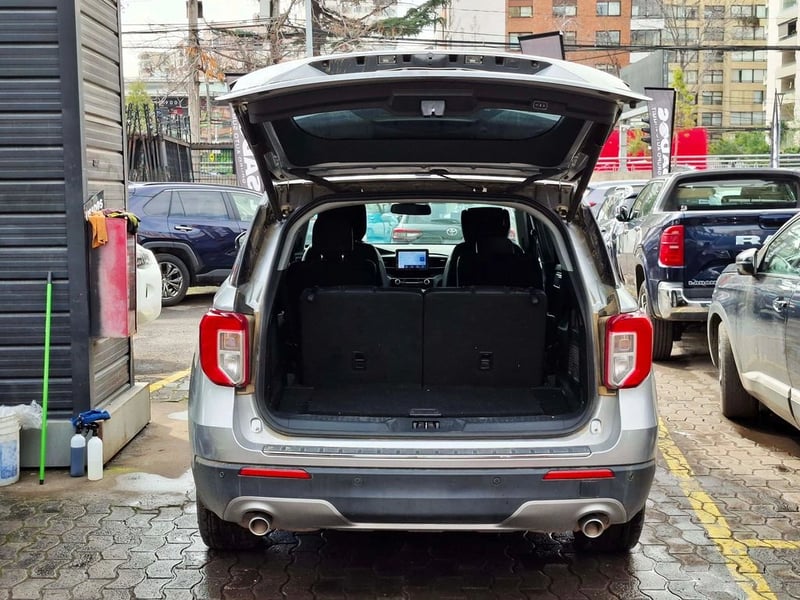 Ford EXPLORER 2.3 ECOBOOST LIMITED 4X4 AT 2024 - Imagen 10 de 20