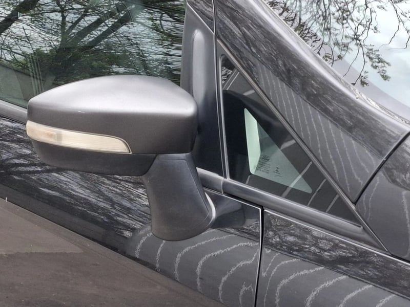 Ford ECOSPORT 1.5 S 4X2 MT 5P 2019 - Imagen 5 de 10