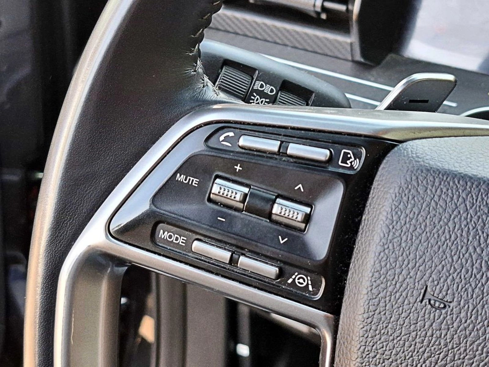 SsangYong TORRES LIMITED GLX 4X4 1.5 AT 2024 - Imagen 15 de 19