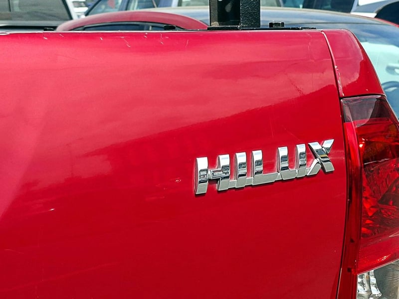 Toyota HILUX 2.4 4×2 MT SR DIESEL 2017 - Imagen 6 de 18