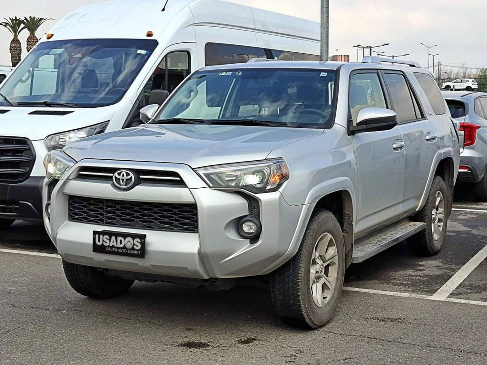 Toyota 4RUNNER 4.0 SR5 CONNECTED AT 2025 - Foto 2 de 6