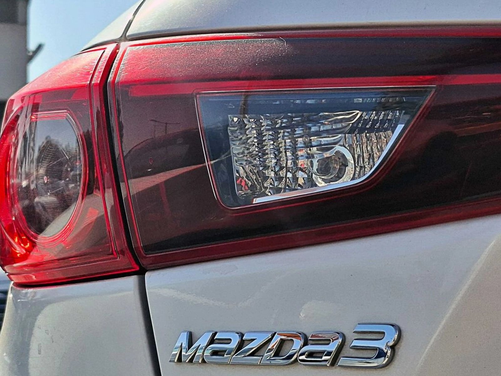 MAZDA 3 SEDAN 1.6 MT 2019 - Imagen 7 de 13