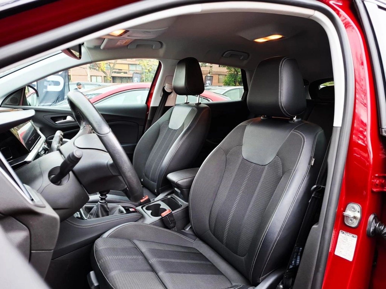 OPEL GRANDLAND 1.2T GS LINE 4X2 MT 5P 2023 - Imagen 14 de 20