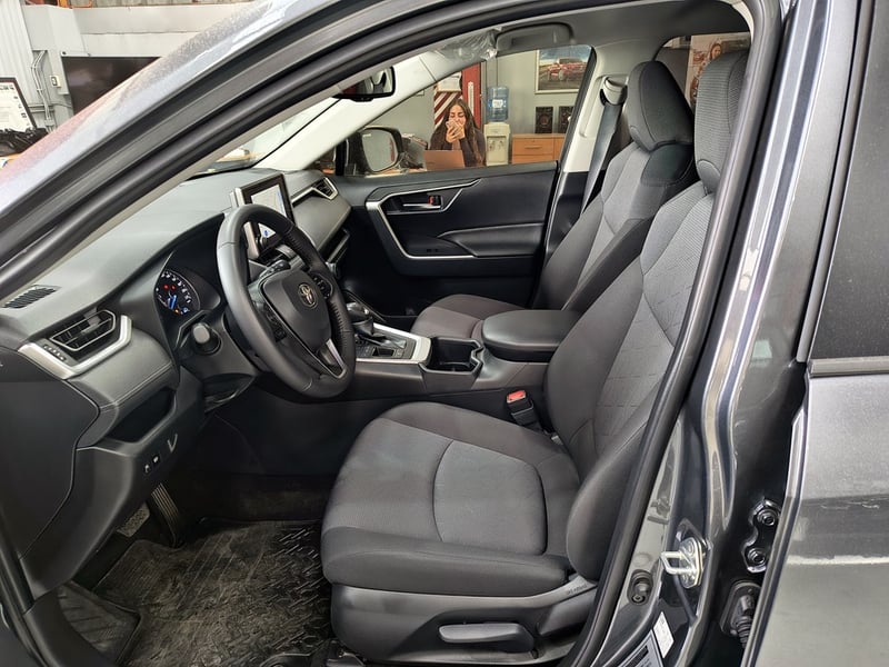 Toyota RAV4 2.5 XLE HV AT HIBRIDO 2026 - Imagen 12 de 20