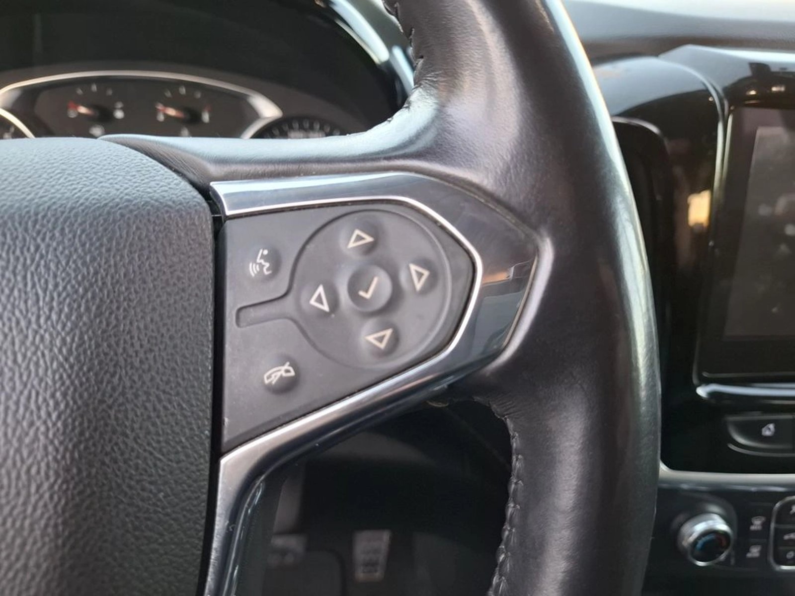 CHEVROLET TRAVERSE 3.6 LT AT 4X4 2019 - Imagen 17 de 20