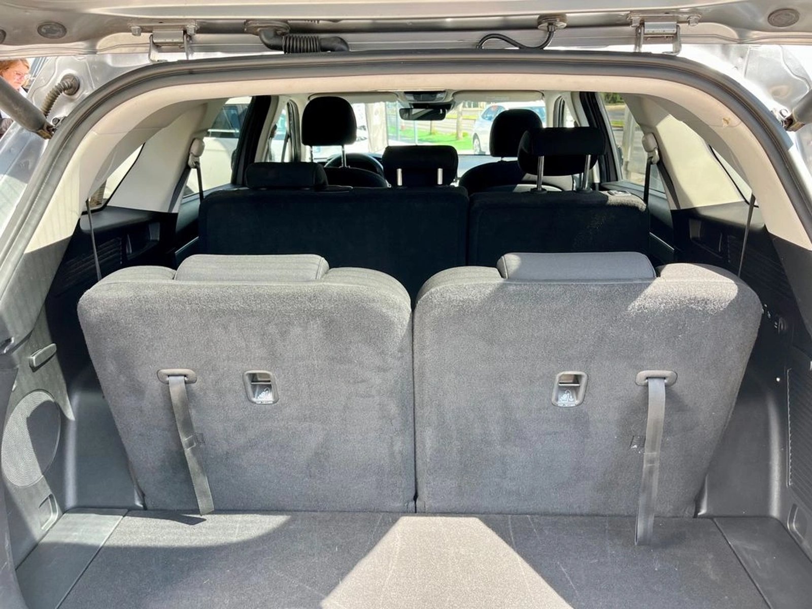 KIA SORENTO EX FULL 2023 - Imagen 7 de 15