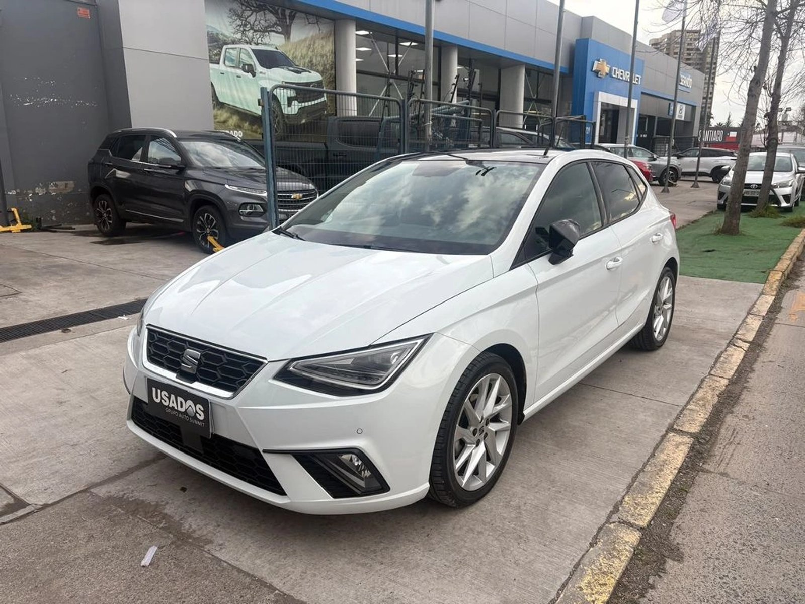 SEAT IBIZA 1.0 FR AT 2026 - Foto 2 de 12
