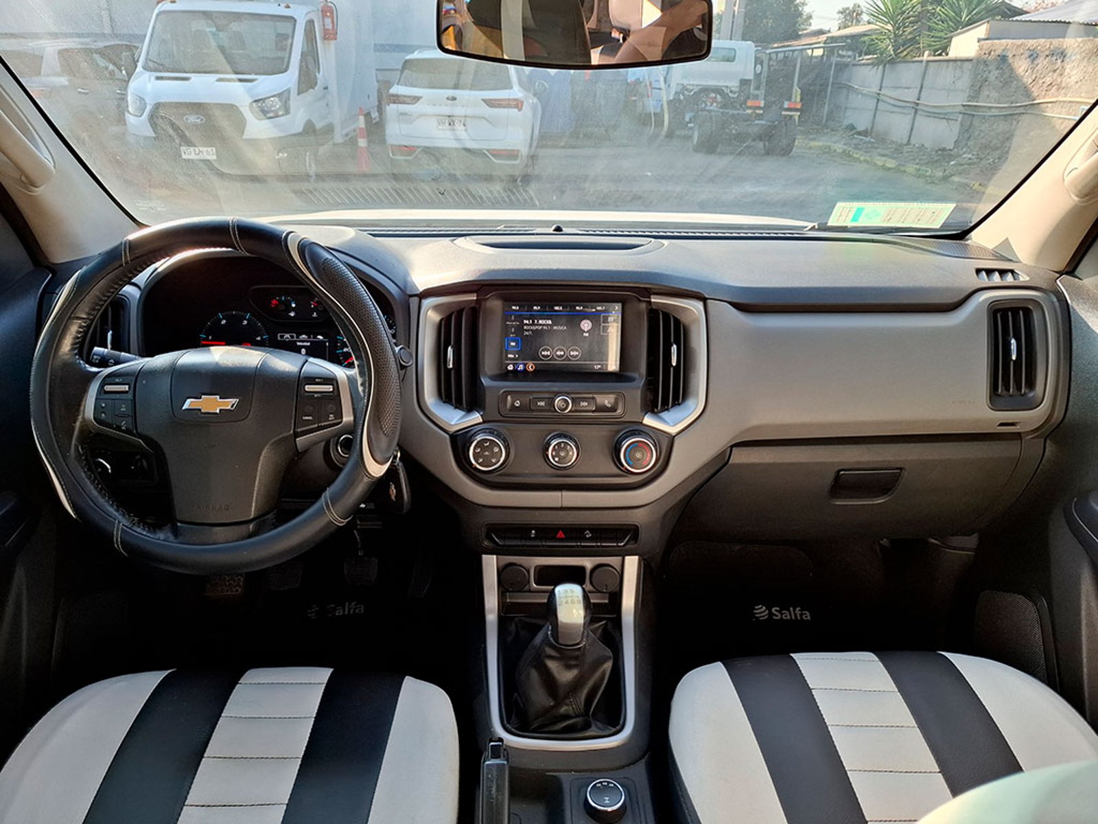 CHEVROLET COLORADO 2.8 LT MT 4X4 2022 - Imagen 9 de 20