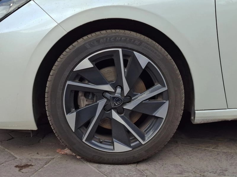 Peugeot 308 1.5 2023 - Imagen 6 de 20