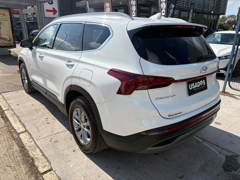 Hyundai SANTA FE PLUS 2.5 AT 2022 - Imagen 6 de 13