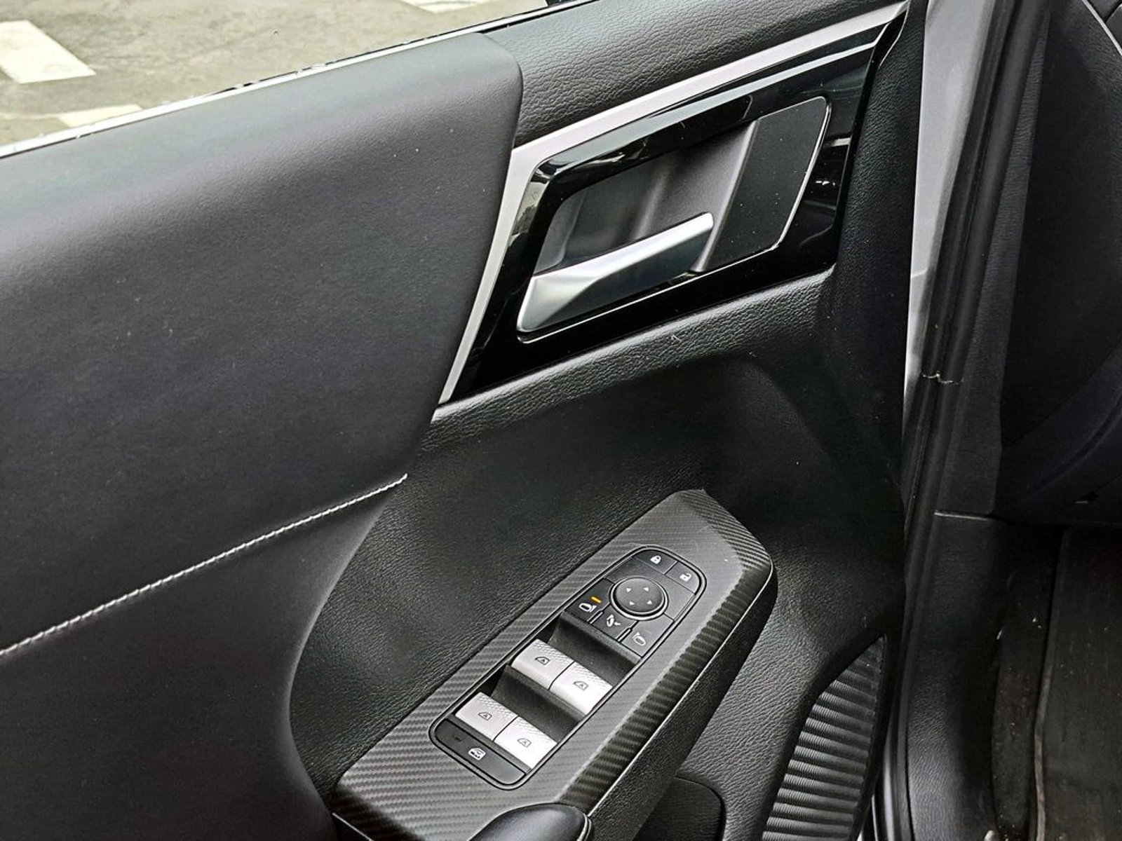 Mitsubishi OUTLANDER 2.5 GLS AT 4X4 2025 - Imagen 9 de 20