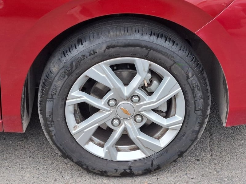 Chevrolet SAIL 1.5 HB LT MT 2025 - Imagen 10 de 20