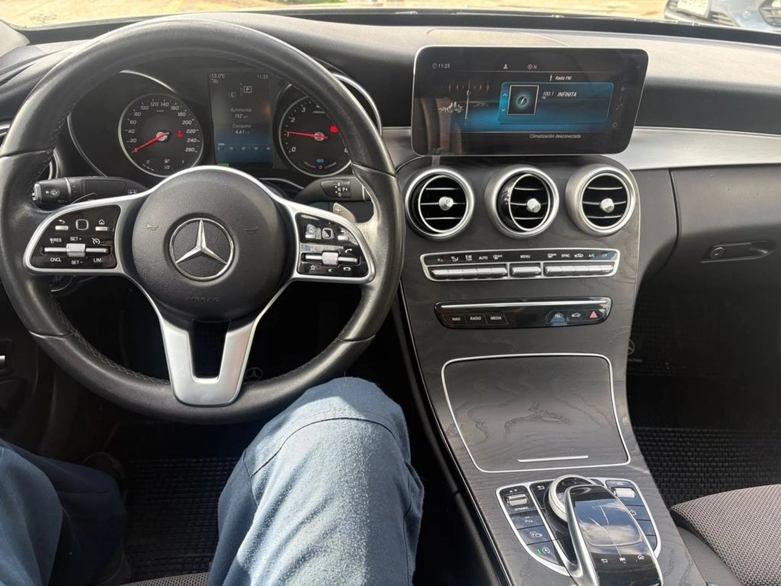 Mercedes-Benz 200 1.5 FL 4X2 AT 4P 2019 - Imagen 7 de 12